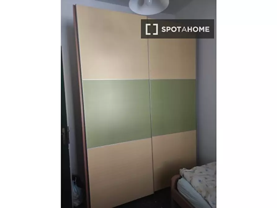 Immagine 15 di Camera condivisa in affitto  in Corso Aldo Gastaldi a Genova