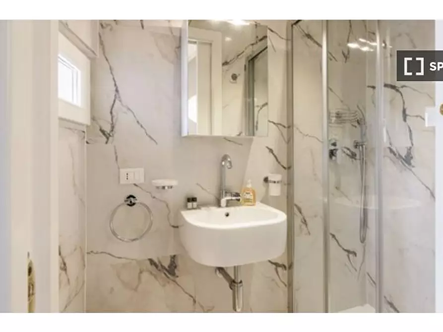 Immagine 12 di Appartamento in affitto  in Via del Crocifisso a Firenze