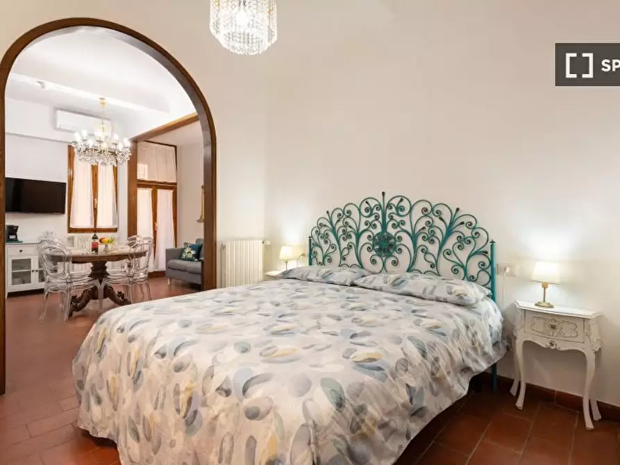 Immagine 10 di Appartamento in affitto  in Borgo Allegri a Firenze