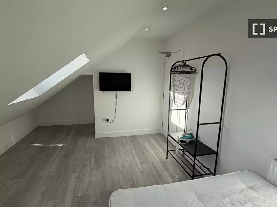 Immagine 6 di Appartamento in affitto  in Hill House Rd a Lambeth