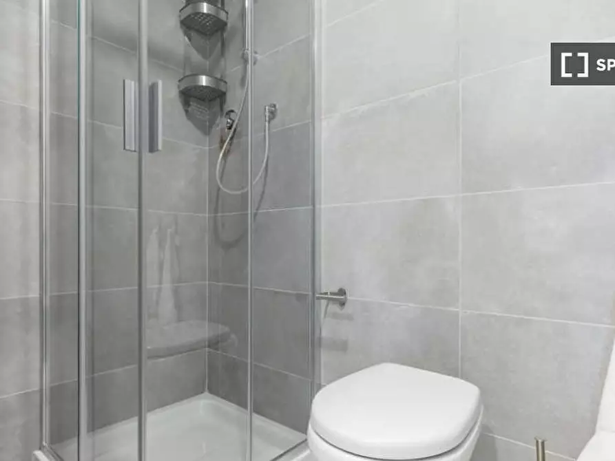 Immagine 19 di Camera condivisa in affitto  in Viale Bligny a Milano