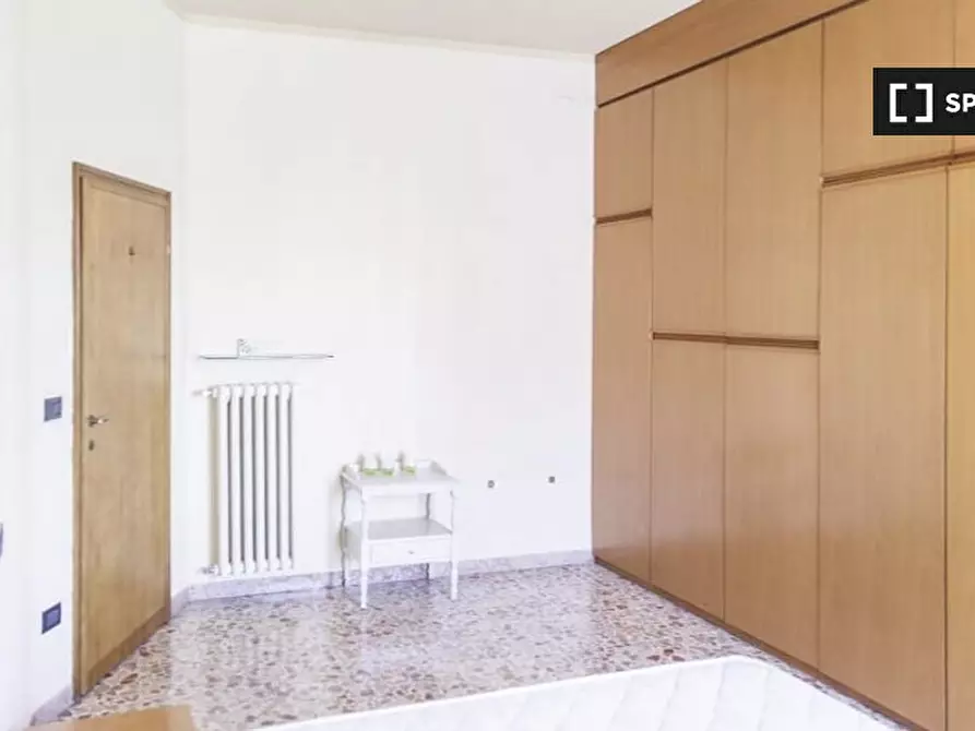 Immagine 4 di Camera condivisa in affitto  in Via Francesco Baracca, 40133 Bologna BO, Italy a Bologna