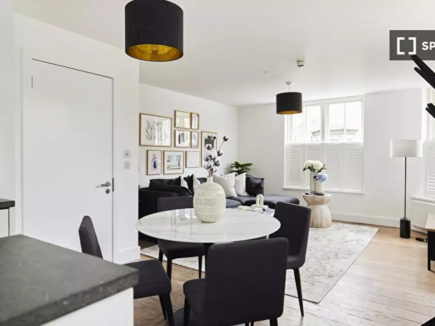 Immagine 7 di Appartamento in affitto  in Felgate Mews a Hammersmith