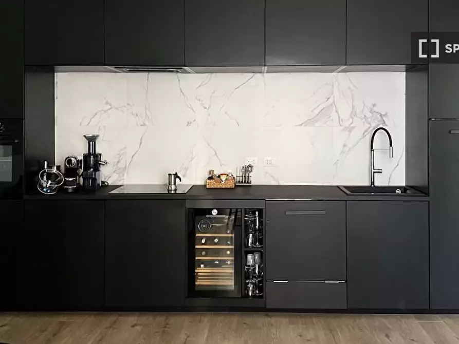 Immagine 9 di Appartamento in affitto  in Via Lario a Milano