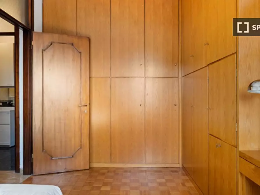 Immagine 18 di Camera condivisa in affitto  in Via Ronchi a Milano