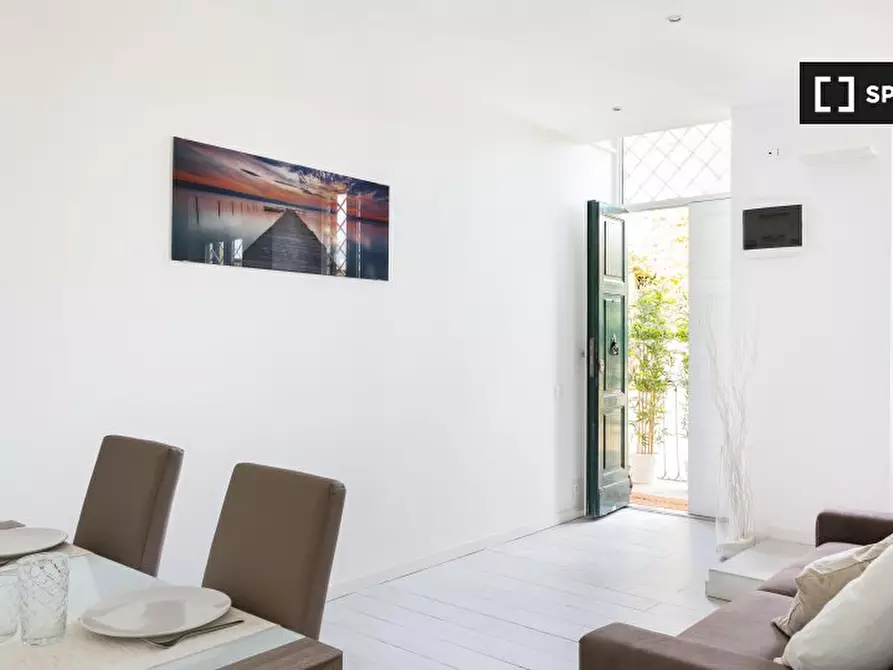 Immagine 8 di Appartamento in affitto  in Passeggiata di Ripetta a Roma