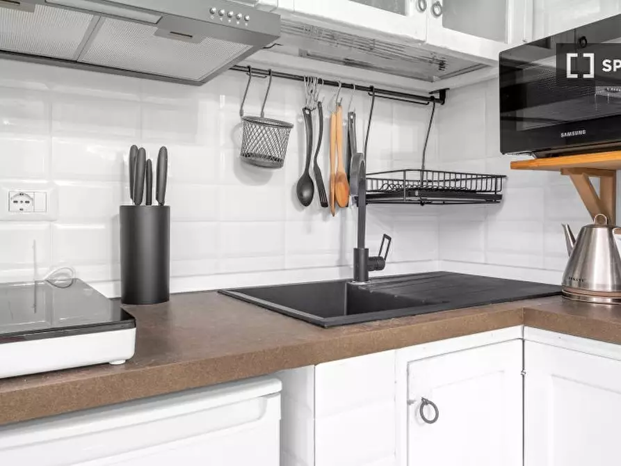 Immagine 6 di Ufficio in affitto  in Via dei Latini a Roma