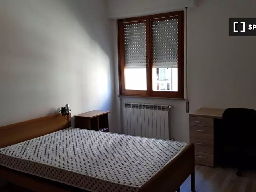 Immagine 2 di Camera condivisa in affitto  in Via Felice Ciatti a Perugia