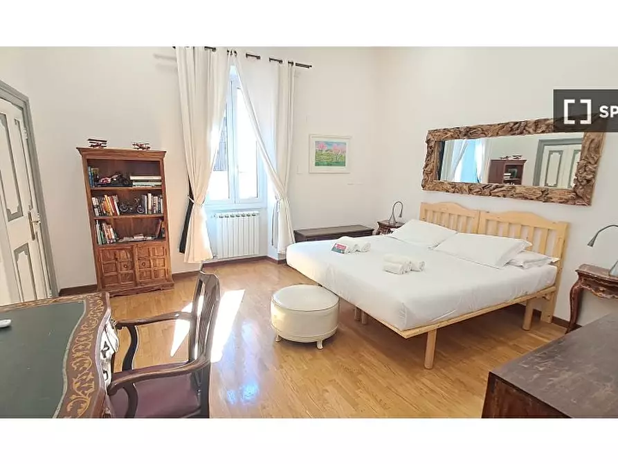 Immagine 1 di Appartamento in affitto  in Via della Croce a Roma