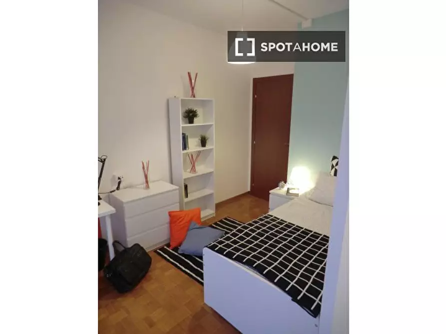 Immagine 2 di Camera condivisa in affitto  in via Francesco Beltrame a Padova