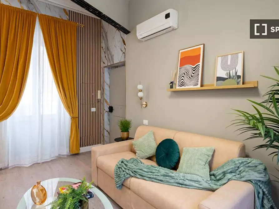 Immagine 18 di Appartamento in affitto  in Via dei Foraggi a Roma
