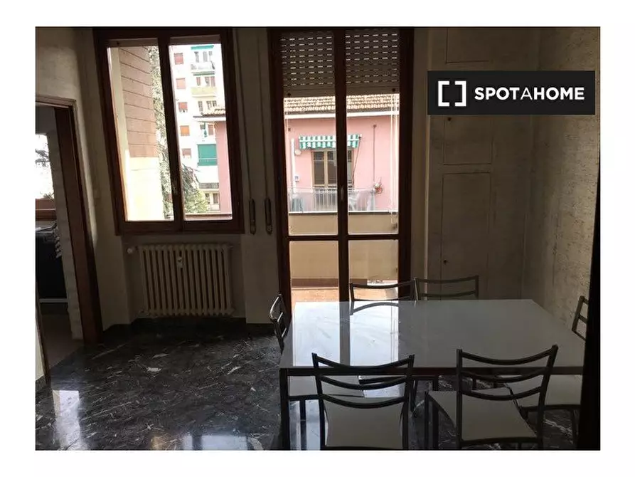 Immagine 8 di Camera condivisa in affitto  in Via Alfredo Protti a Bologna