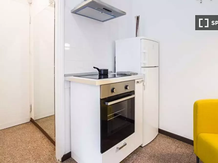 Immagine 11 di Camera condivisa in affitto  in Via San Calocero Milan a Milano