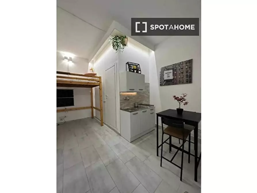 Immagine 2 di Ufficio in affitto  in Via Accademia a Milano