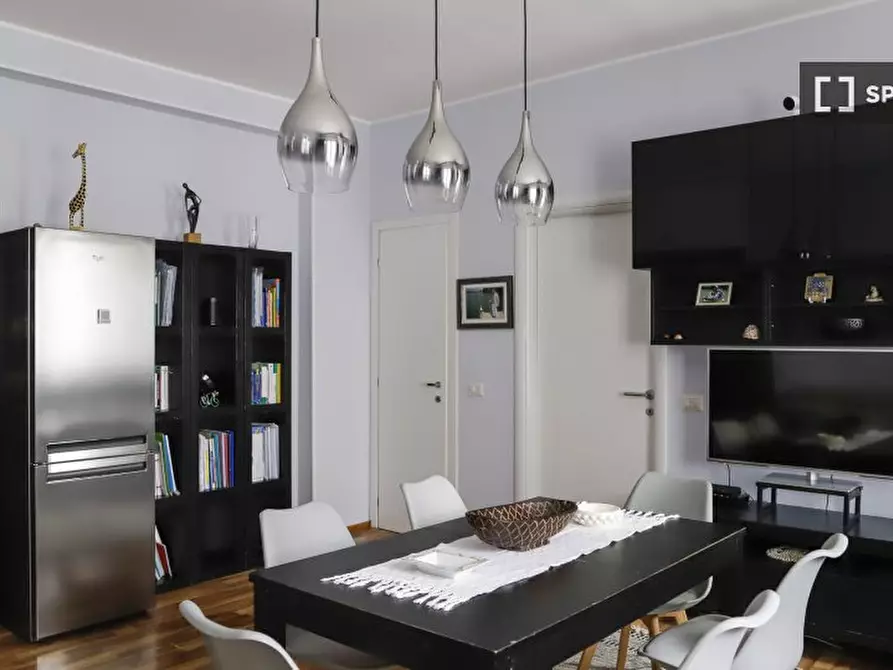 Immagine 13 di Camera condivisa in affitto  in Via Tavazzano a Milano