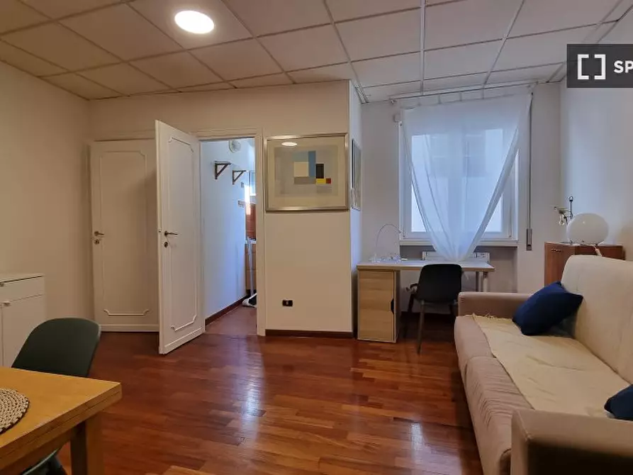 Immagine 1 di Ufficio in affitto  in Via Giovanni Battista Somis a Roma