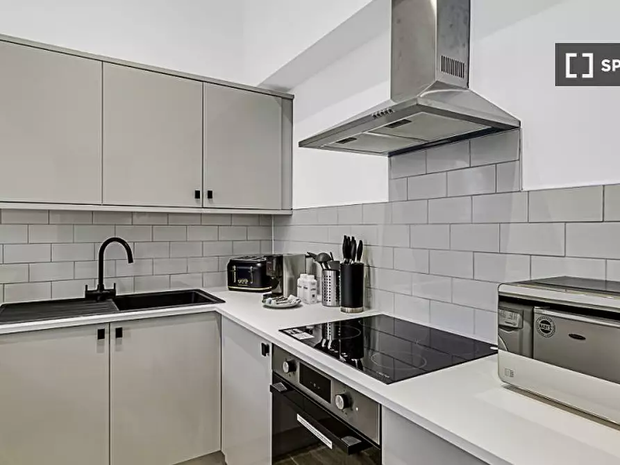 Immagine 2 di Appartamento in affitto  in Norfolk Place a Paddington