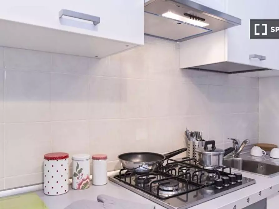 Immagine 12 di Camera condivisa in affitto  in Viale Monte Santo a Milano