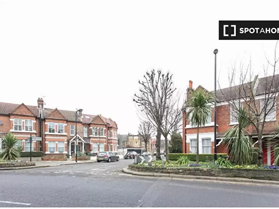 Immagine 7 di Camera condivisa in affitto  in Southfield Rd a Hounslow