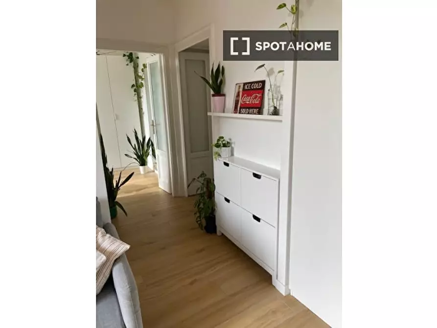 Immagine 13 di Camera condivisa in affitto  in Viale Carlo Espinasse a Milano