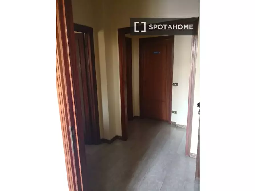 Immagine 9 di Camera condivisa in affitto  in Via Luigi Boccherini a Scandicci