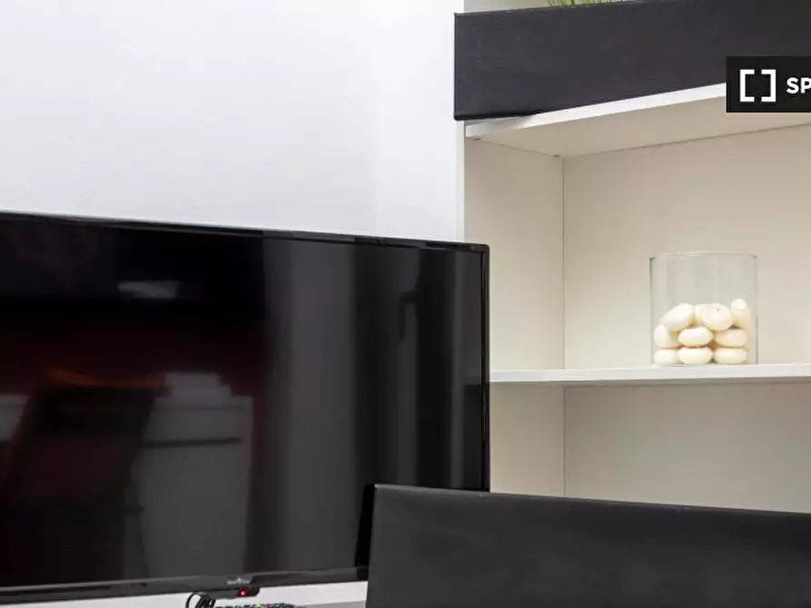 Immagine 3 di Camera condivisa in affitto  in Via Antonio Rosmini a Trento