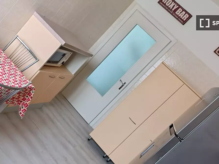 Immagine 5 di Camera condivisa in affitto  in Via Francesco Domenico Guerrazzi a Monza