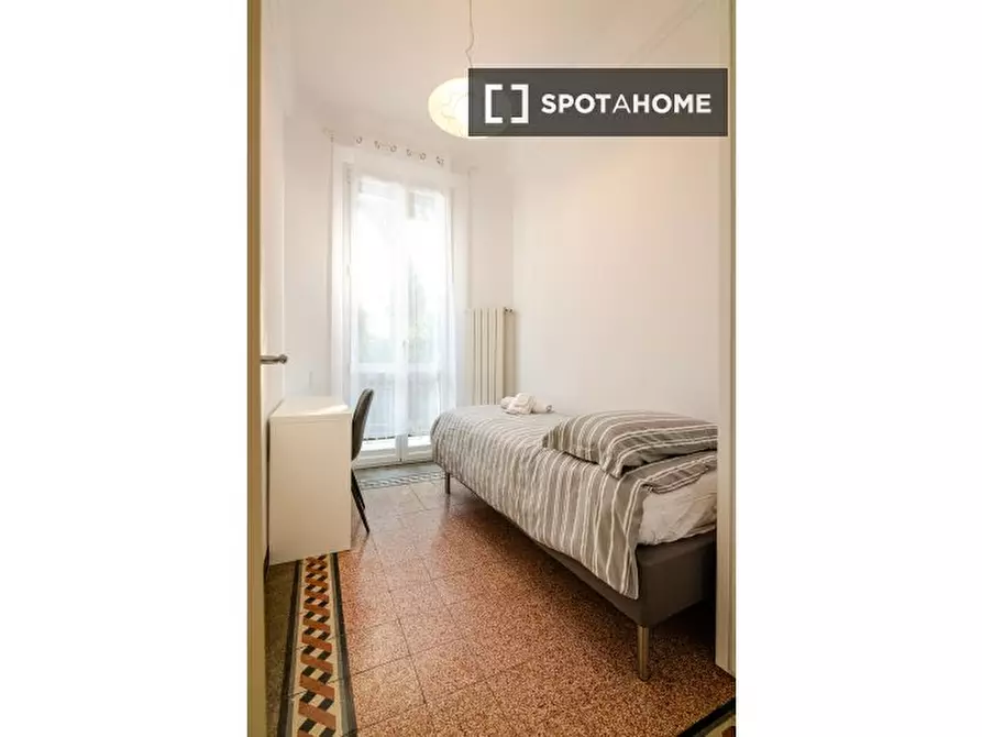 Immagine 10 di Appartamento in affitto  in Via Gastone Rossi a Bologna