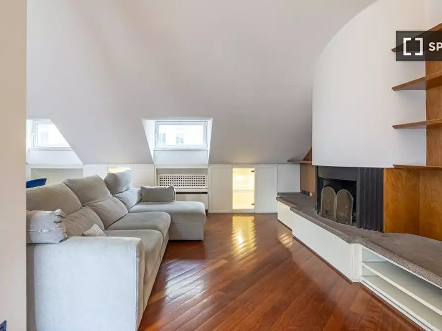 Immagine 8 di Appartamento in affitto  in Via della Moscova a Milano