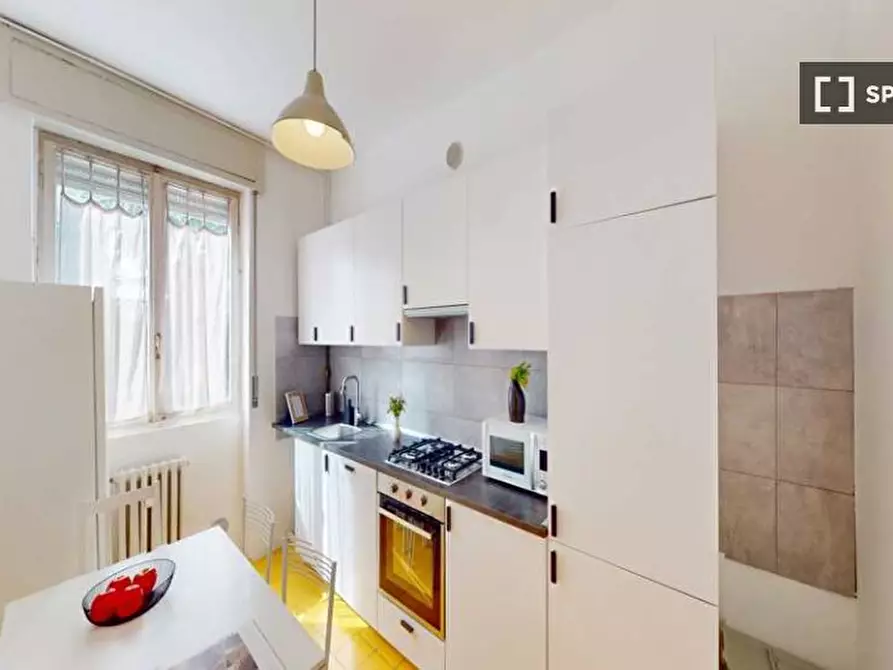 Immagine 10 di Camera condivisa in affitto  in Viale Legioni Romane a Milano