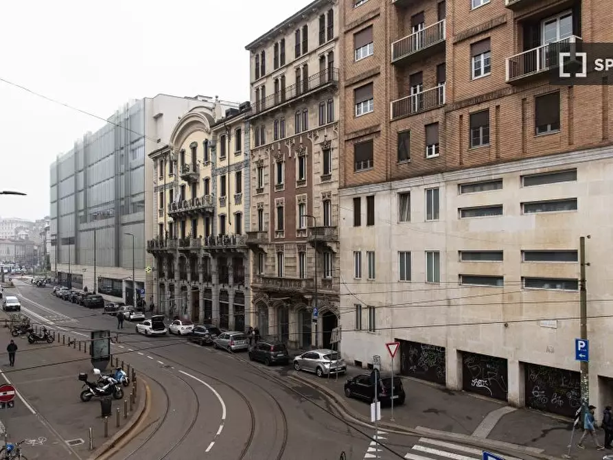 Immagine 10 di Ufficio in affitto  in Via Gaspare Rosales a Milano