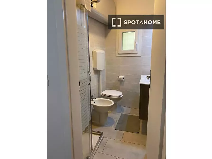 Immagine 6 di Ufficio in affitto  in Via S. Felice a Bologna