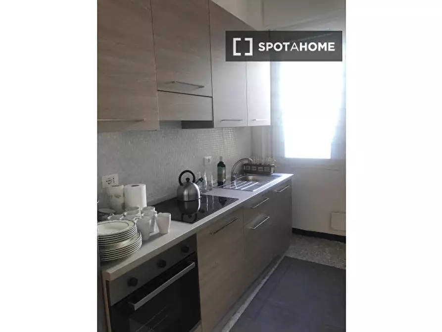 Immagine 11 di Camera condivisa in affitto  in Todaro a Bologna