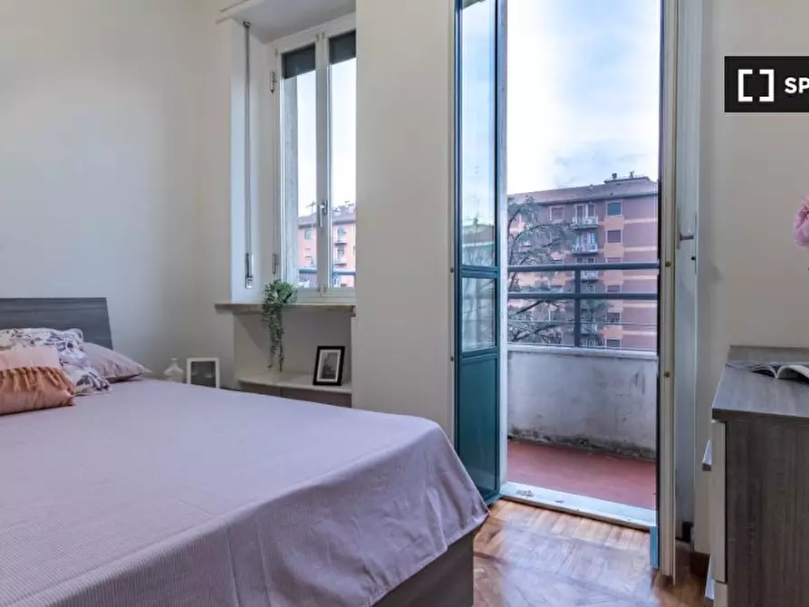 Immagine 19 di Camera condivisa in affitto  in Largo Vulci a Milano