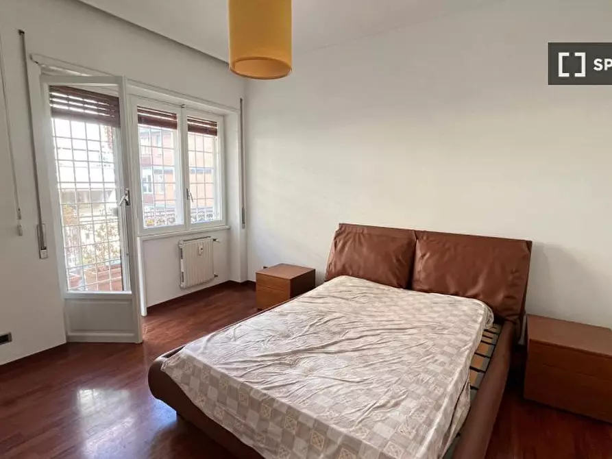 Immagine 4 di Camera condivisa in affitto  in Via Domenico Oliva a Roma