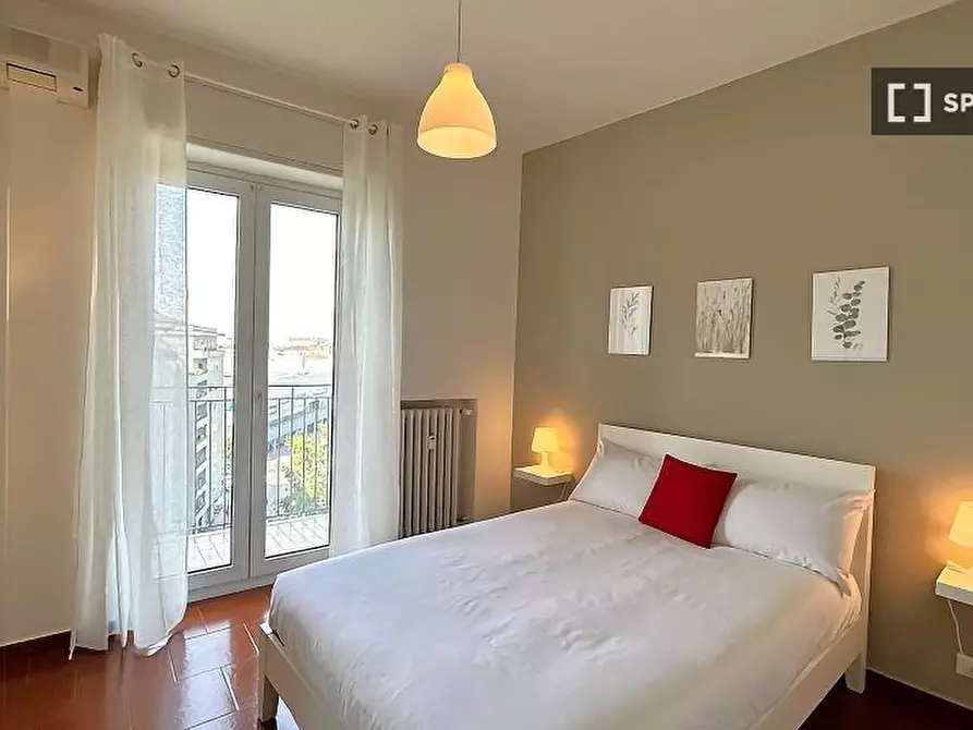 Immagine 17 di Appartamento in affitto  in Via Tavazzano a Milano