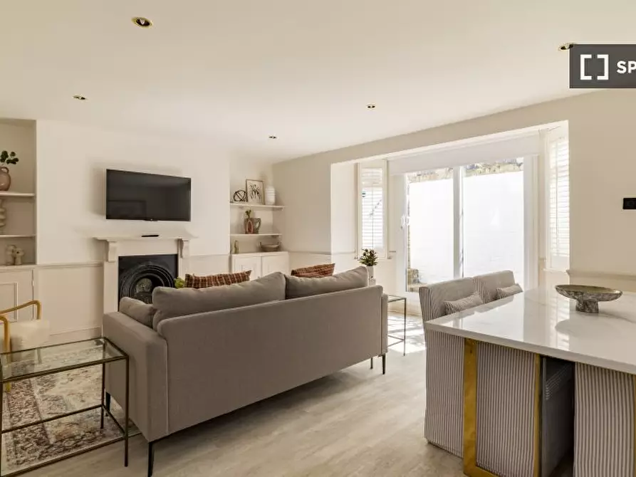 Immagine 12 di Appartamento in affitto  in Clapham Road a Lambeth