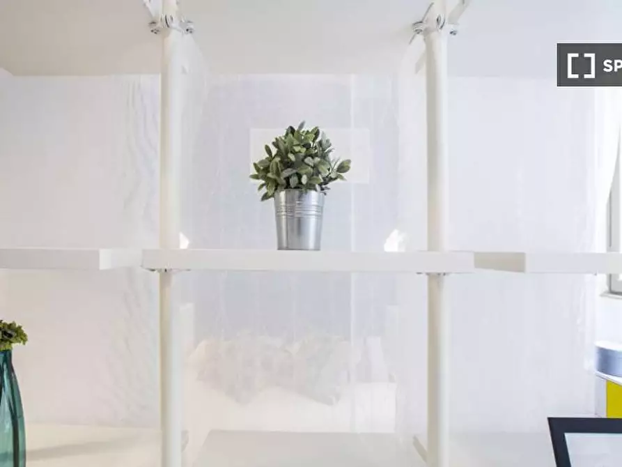 Immagine 17 di Camera condivisa in affitto  in Via San Calocero Milan a Milano