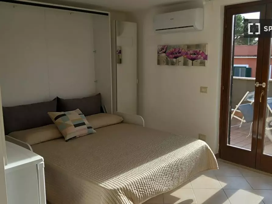 Immagine 10 di Appartamento in affitto  in Via Alberico Gentili a Roma