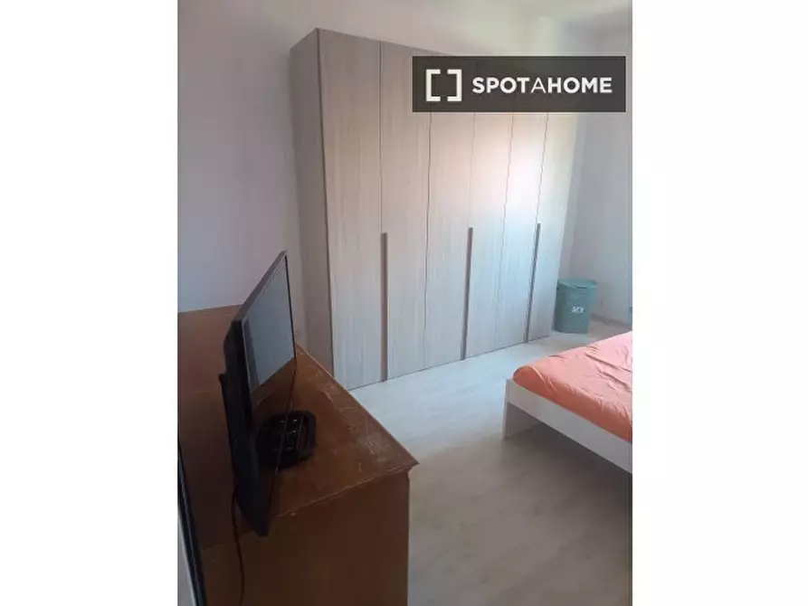 Immagine 7 di Camera condivisa in affitto  in Via Giovanni Battista Bastianelli a Roma