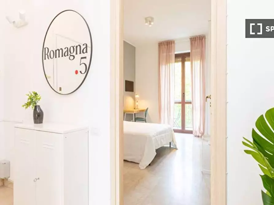 Immagine 18 di Camera condivisa in affitto  in Viale Romagna a Milano