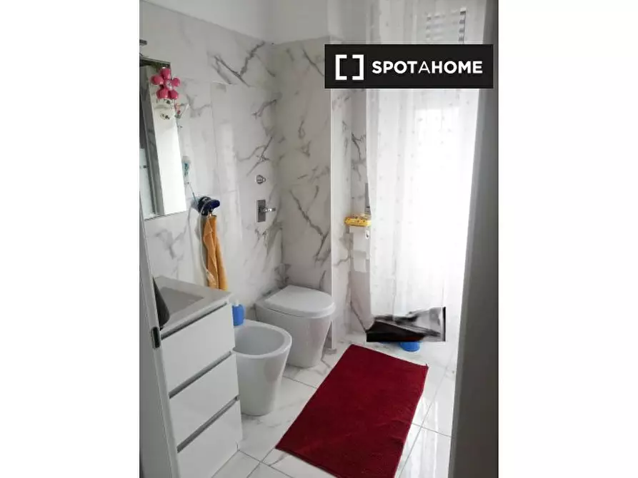 Immagine 6 di Camera condivisa in affitto  in Via Milano a Baranzate