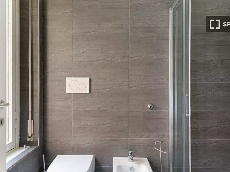 Immagine 1 di Ufficio in affitto  in Via Luciano Manara a Milano