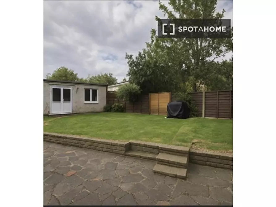 Immagine 8 di Appartamento in affitto  in Layfield Cres a Barnet