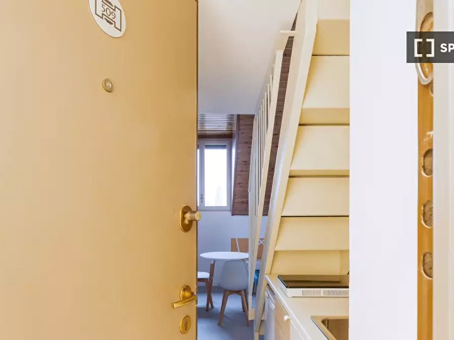 Immagine 15 di Ufficio in affitto  in Corso Magenta a Milano