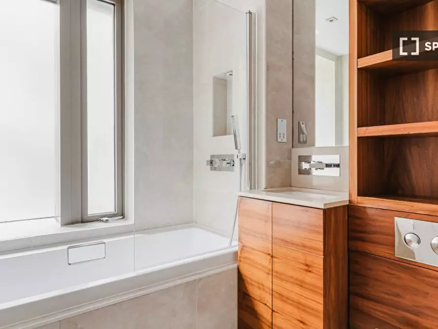 Immagine 14 di Appartamento in affitto  in Furnival St a 