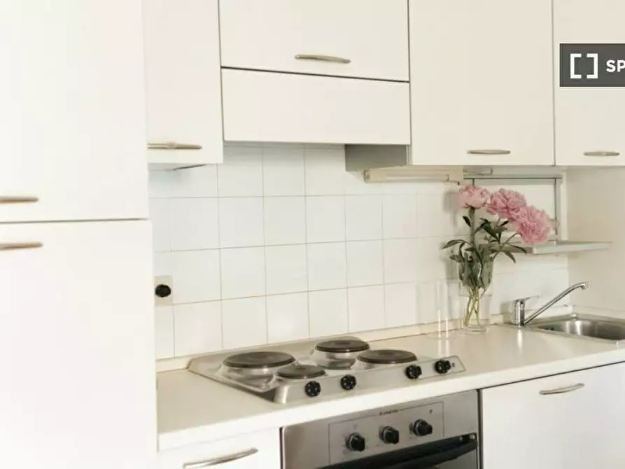 Immagine 5 di Appartamento in affitto  in Viale di Porta Vercellina a Milano