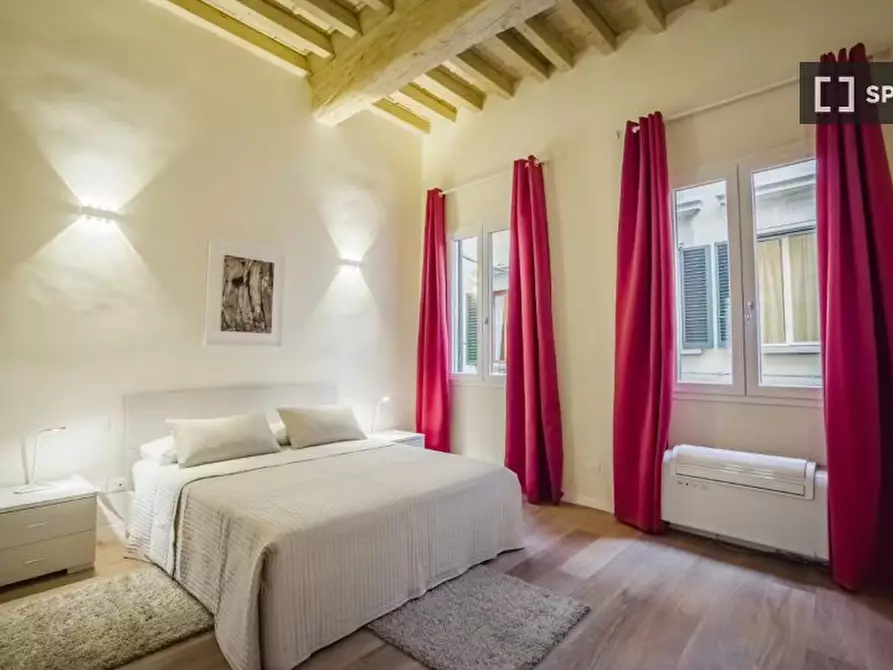 Immagine 1 di Appartamento in affitto  in Via dei Pepi a Firenze