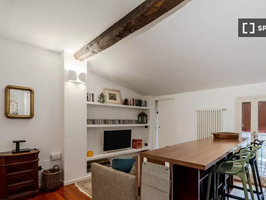 Immagine 1 di Appartamento in affitto  in Via delle Tovaglie a Bologna