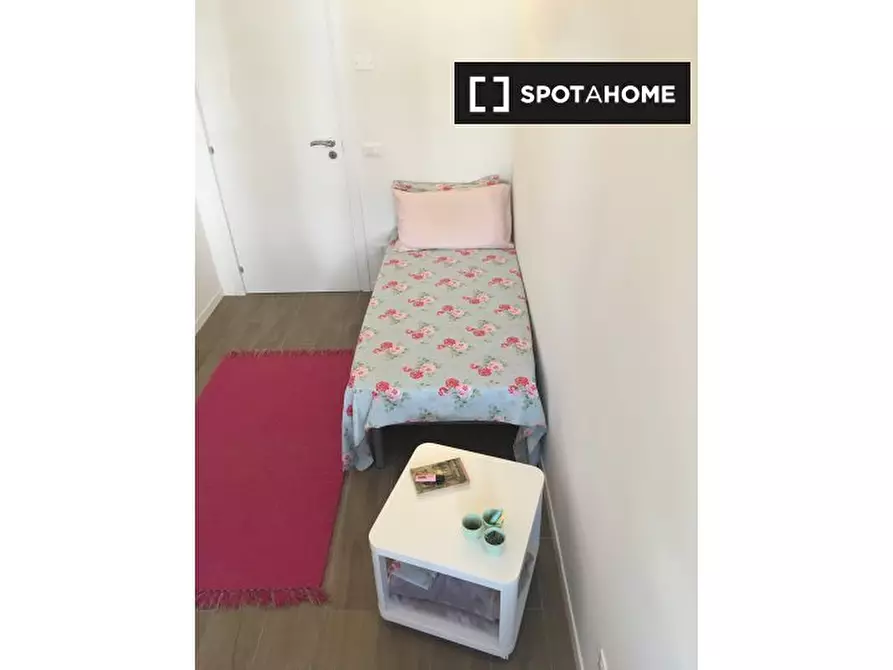 Immagine 6 di Camera condivisa in affitto  in Via Federico Confalonieri a Padova